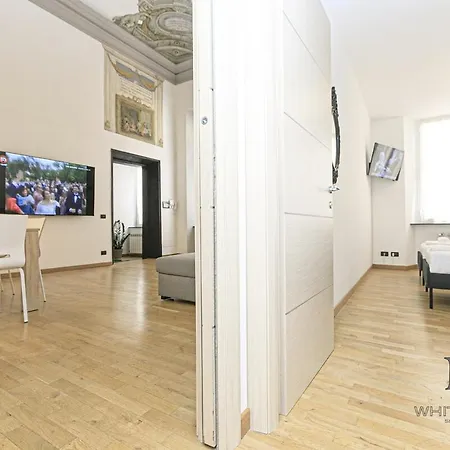 Appartamento Mimosa House Jacuzzi And Parking By Ml White House Genova