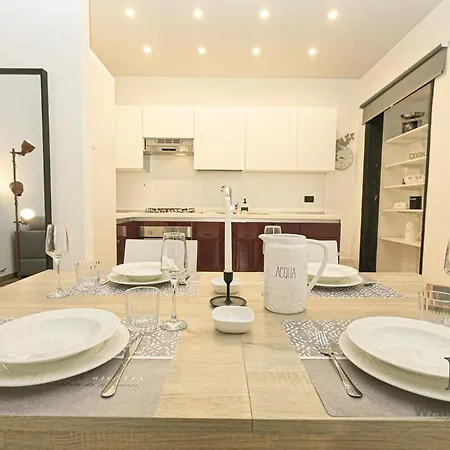 Mimosa House Jacuzzi And Parking By Ml White House *