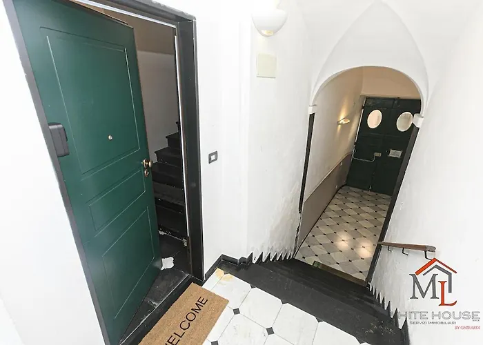 Mimosa House Jacuzzi And Parking By Ml White House 아파트 제노바
