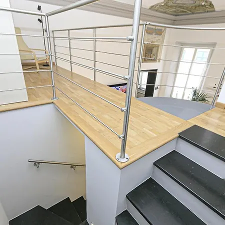 Appartamento Mimosa House Jacuzzi And Parking By Ml White House Genova